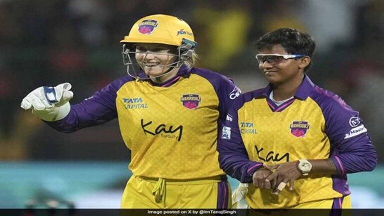 WPL में पैसों की बारिश! दीप्ति, वोलवार्ट और हीली होंगी टीमों की पहली पसंद? WPL में पैसों की बारिश! दीप्ति, वोलवार्ट और हीली होंगी टीमों की पहली पसंद?