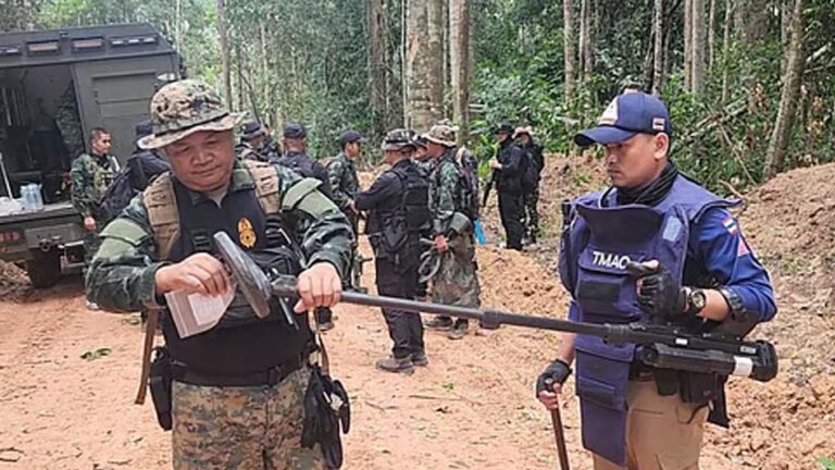 कंबोडिया बॉर्डर पर बमबारी, ट्रंप के सीजफायर दावे के विपरीत, थाईलैंड ने दिया कड़ा बयान