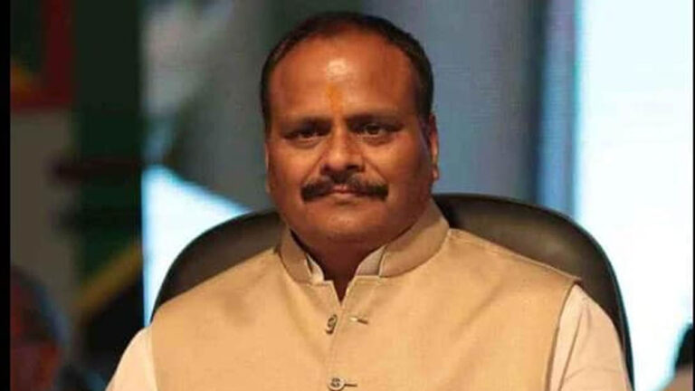 उप मुख्यमंत्री ब्रजेश पाठक ने सपा सुप्रीमो पर किया कड़ा प्रहार