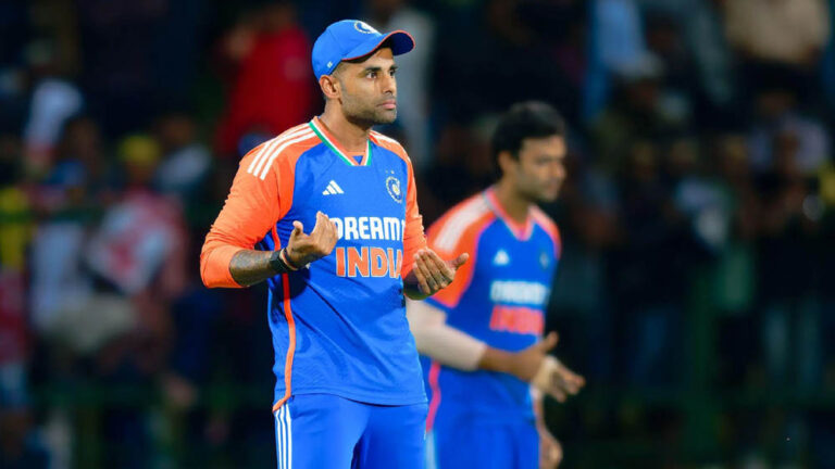 शुभमन गिल की चोट से टीम में बदलाव, पांचवें टी20 में संजू सैमसन और अन्य 2 खिलाड़ी होंगे शामिल