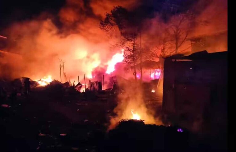 नाइटक्लब में लगी आग ने छीनी 14 कर्मचारियों की जान, गोवा हादसे का भयावह वीडियो वायरल