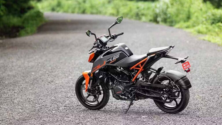 MT-15 की बढ़ी मुश्किलें! लॉन्च हुई नई KTM 160 Duke, कीमत ने चौंकाया