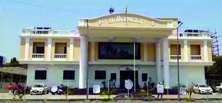 धर्मांतरण कानून पर कांग्रेस का सवाल: पूर्ण बहुमत के बाद भी BJP नाकाम, अराजक तत्वों को मिल रहा संरक्षण