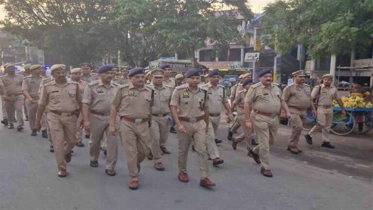 नए साल के जश्न से पहले बस्तर पुलिस सतर्क: शांति-सुरक्षा के लिए सख्त इंतजाम नए साल के जश्न से पहले बस्तर पुलिस सतर्क: शांति-सुरक्षा के लिए सख्त इंतजाम