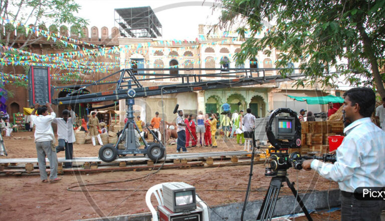 मध्यप्रदेश बना फिल्मियों का पसंदीदा डेस्टिनेशन, तीन साल में 200 से अधिक साउथ फिल्में शूट मध्यप्रदेश बना फिल्मियों का पसंदीदा डेस्टिनेशन, तीन साल में 200 से अधिक साउथ फिल्में शूट