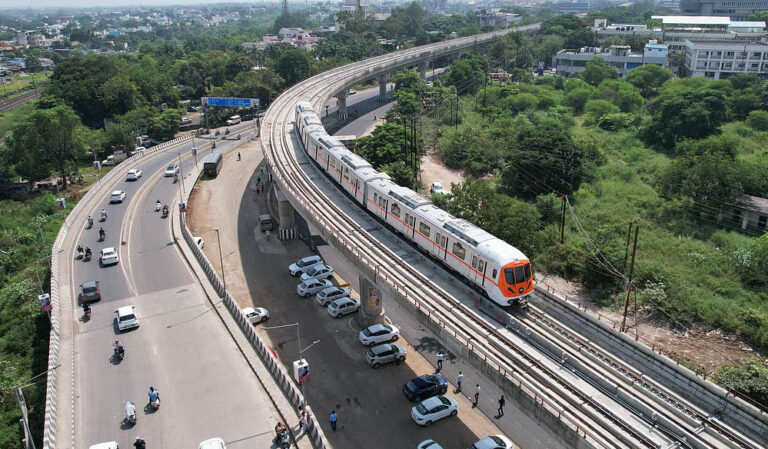 भोपाल मेट्रो में लागू नए नियम, नो डिस्टरबेंस जोन में शांति बनाए रखना जरूरी, उल्लंघन पर सजा