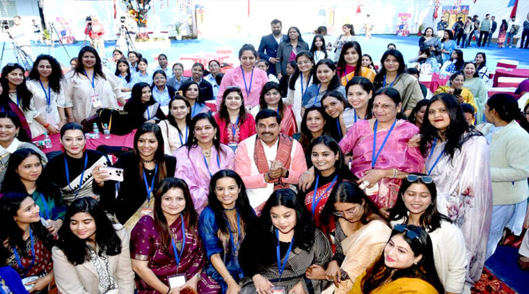 मुख्यमंत्री डॉ. यादव का आधी आबादी से सीधा संवाद