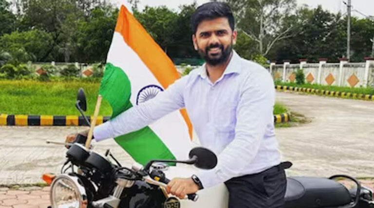 IAS नागार्जुन बी. गौड़ा के नेतृत्व में खंडवा में जल संरक्षण की मिसाल, साइकिल पर पानी ढोने वाले बच्चे की कहानी