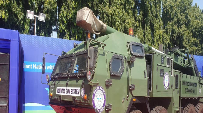 जबलपुर की गन कैरिज फैक्टरी का नया कदम: पेश होगी 52 कैलिबर धनुष माउंटेन गन तोप जबलपुर की गन कैरिज फैक्टरी का नया कदम: पेश होगी 52 कैलिबर धनुष माउंटेन गन तोप