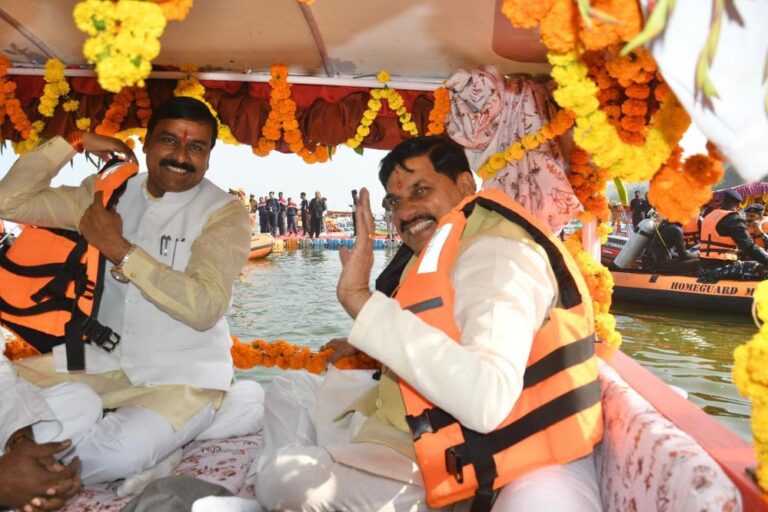 झीलों की नगरी भोपाल में शिकारा का आनंद, बड़े तालाब में मिलेगा कश्मीर वाला नज़ारा