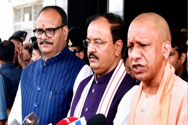 आरएसएस की चिंता के बाद यूपी में सियासी हलचल, सीएम से डिप्टी CM तक ने लिया एक्शन, 11 दिसंबर तक एसआईआर फॉर्म भरने की तैयारी