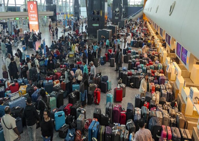 मुंबई और दिल्ली में आज भी रद्द हैं इंडिगो की फ्लाइट्स, CSMIA पर 109 फ्लाइट्स प्रभावित