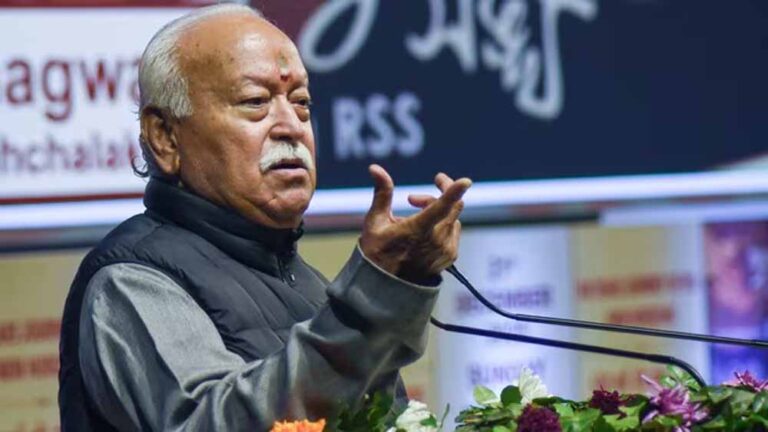 बाबरी मस्जिद विवाद पर मोहन भागवत की दो-टूक: ‘इससे न हिंदुओं का भला होगा, न मुसलमानों का’