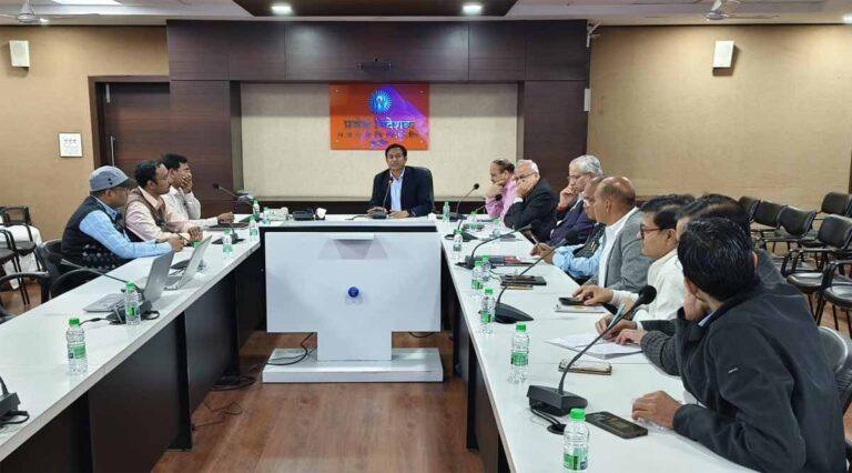 प्रयागराज कुंभ की बेहतर बिजली व्यवस्थाओं का सिंहस्थ में होगा अनुसरण