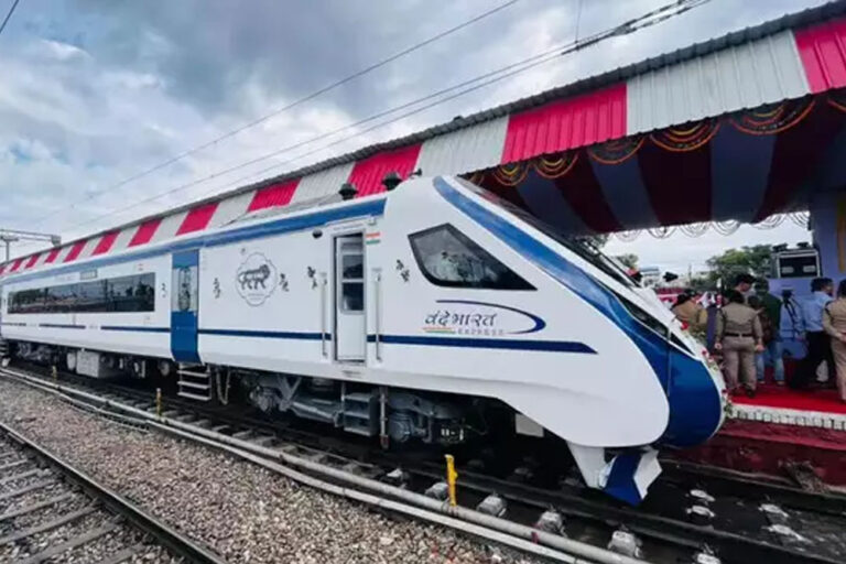 1000 युवाओं को रोजगार मिलेगा, वंदे भारत मेंटनेंस हब के तहत 13 करोड़ का बड़ा प्रोजेक्ट 1000 युवाओं को रोजगार मिलेगा, वंदे भारत मेंटनेंस हब के तहत 13 करोड़ का बड़ा प्रोजेक्ट