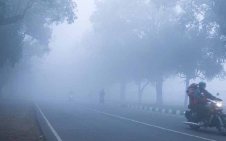 अंबिकापुर में पारा 4.6°C पर पहुंचा, छत्तीसगढ़ के कई जिलों में शीत लहर के आसार