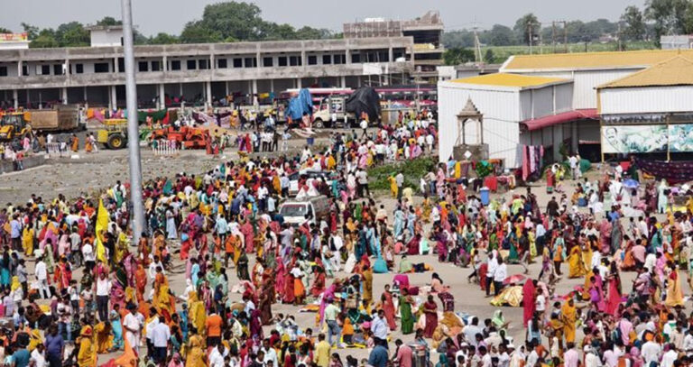 कुबेरेश्वरधाम में मकर संक्रांति पर विशेष आयोजन, 5100 तिल-गुड़ लड्डुओं से बनेगा शिव भोग