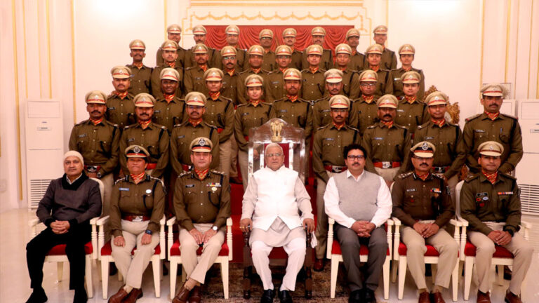 राज्यपाल पटेल का संदेश: सांस्कृतिक अनुभव और प्रशिक्षण को देशहित में लगाएं