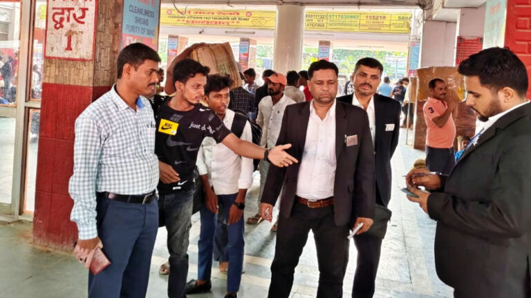 नौ महीने में 30 करोड़ की वसूली, भोपाल रेल मंडल में बेटिकट यात्रियों से बढ़ा राजस्व