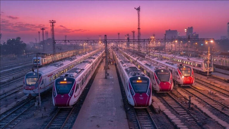 वंदे भारत स्लीपर ट्रेन का ऐलान, रूट, किराया और हरी झंडी मिलने की तारीख जानें