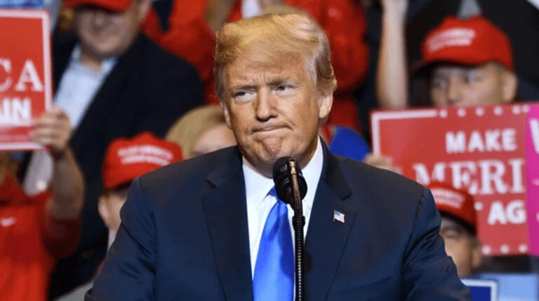 दावोस में ट्रंप का धमाकेदार भाषण, EU ने की अमेरिका के साथ ट्रेड डील फ्रीज करने की घोषणा