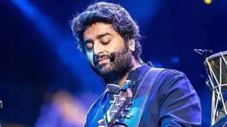 प्लेबैक सिंगिंग छोड़ने की खबरों पर सस्पेंस, अरिजीत सिंह को लेकर सेलेब्स और फैंस में हलचल