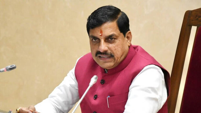 इंदौर में हुई मौतों के मामले में CM मोहन यादव की कड़ी प्रतिक्रिया, ‘सीवर पानी वाले बैक्टीरिया’ की जांच जारी