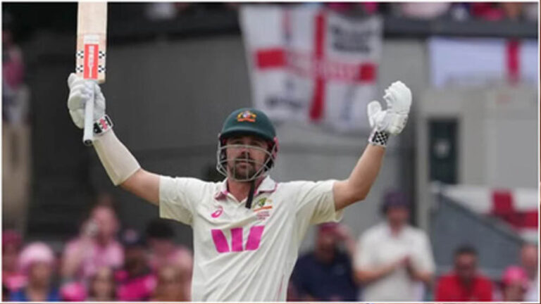 ट्रेविस हेड की आंधी जारी, सात मैदानों पर शतक लगाकर रचा नया कीर्तिमान ट्रेविस हेड की आंधी जारी, सात मैदानों पर शतक लगाकर रचा नया कीर्तिमान