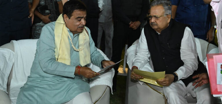 अब मुंदड़ा कुंज से ट्रांसपोर्ट नगर तक सड़क के दोनों तरफ़ 7 मीटर की सर्विस लेन से मेडिकल कॉलेज, पेंड्री जाना होगा सुरक्षित