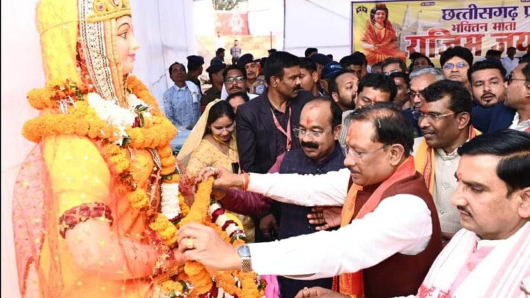 साहू समाज का सामूहिक विवाह कार्यक्रम सामाजिक उत्थान की मिसाल मुख्यमंत्री साय साहू समाज का सामूहिक विवाह कार्यक्रम सामाजिक उत्थान की मिसाल मुख्यमंत्री साय