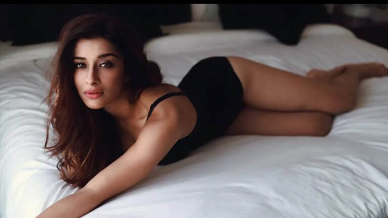 नायरा बनर्जी ने शेयर की कहानी, कैसे एक वीडियो कॉल ने बदल दी उनकी पूरी फिल्मी यात्रा