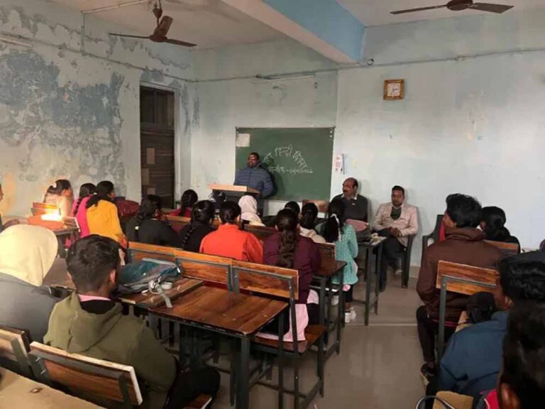 शासकीय स्नातकोत्तर महाविद्यालय में मनाया विश्व हिंदी दिवस शासकीय स्नातकोत्तर महाविद्यालय में मनाया विश्व हिंदी दिवस