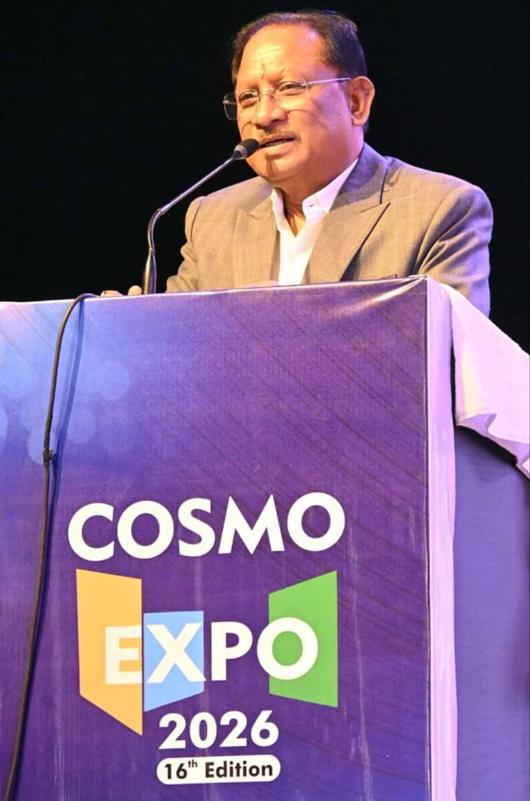 कॉस्मो ट्रेड फेयर एक्सपो में मुख्यमंत्री साय बोले- ‘विकसित छत्तीसगढ़ में उद्यमियों की महत्वपूर्ण भूमिका’