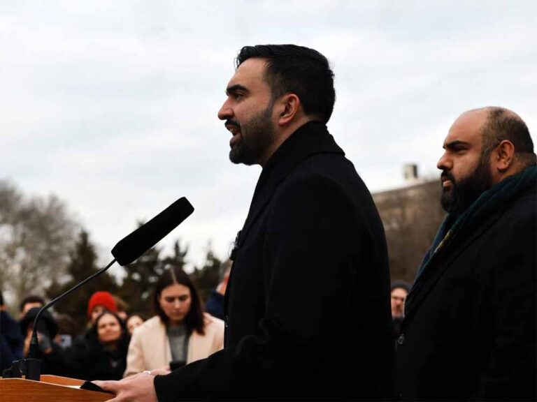 ‘न्यूयॉर्क के मेयर ममदानी बोले- मादुरो पर युद्ध की कार्रवाई से कानून का उल्लंघन हुआ है’