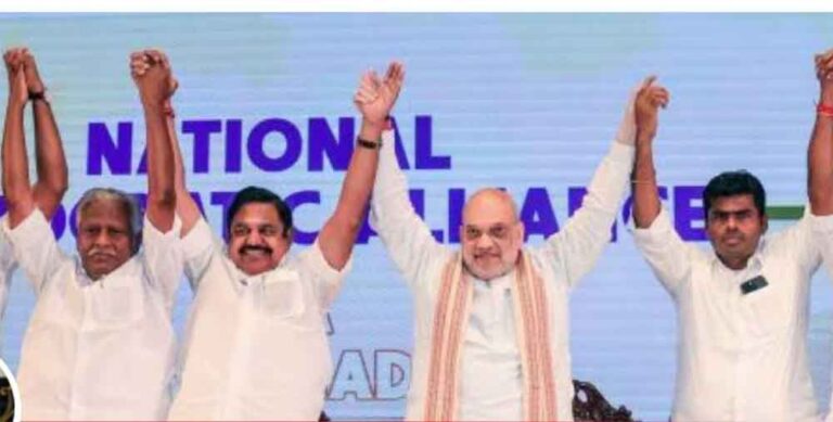 आधी रात का पॉलिटिकल ड्रामा: BJP ने साथी दलों के सामने रखी 56 सीटों और 3 मंत्रियों की शर्त, जानिए अंदर की बात आधी रात का पॉलिटिकल ड्रामा: BJP ने साथी दलों के सामने रखी 56 सीटों और 3 मंत्रियों की शर्त, जानिए अंदर की बात