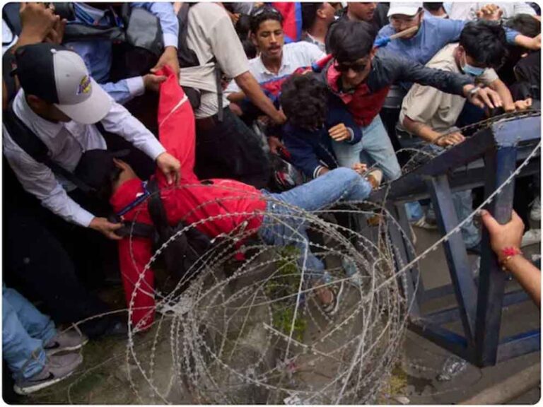 बीरगंज हिंसा: मस्जिद में तोड़फोड़ से मचा बवाल, सुरक्षा बढ़ी, भारत की सीमा पर सतर्कता