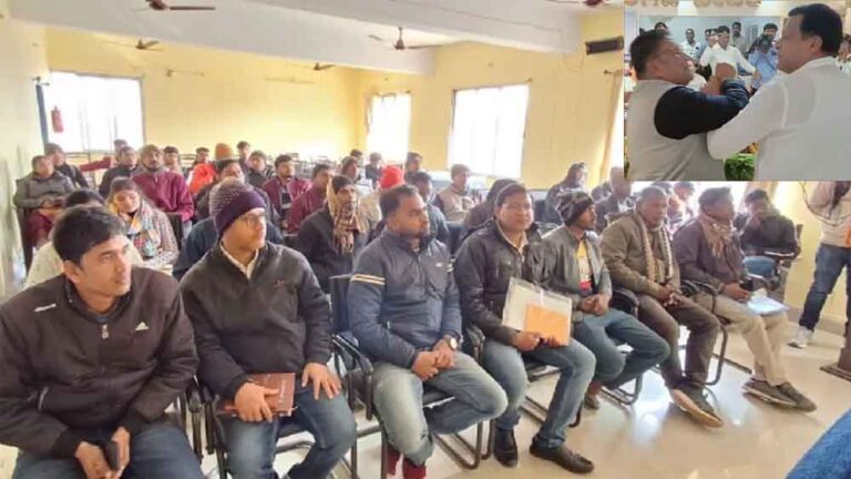 सत्ता और विपक्ष आमने-सामने: बैठक के दौरान हाथापाई, विधायकों की तीखी नोकझोंक से हड़कंप