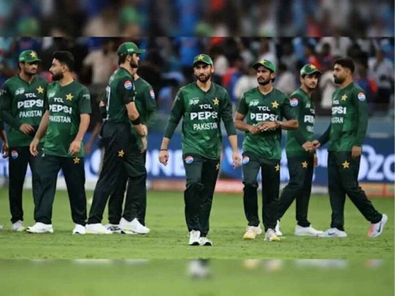 नौटंकी जारी है… स्क्वॉड घोषित, अब T20 वर्ल्ड कप की टिकट बुक कर चर्चा में पाकिस्तान