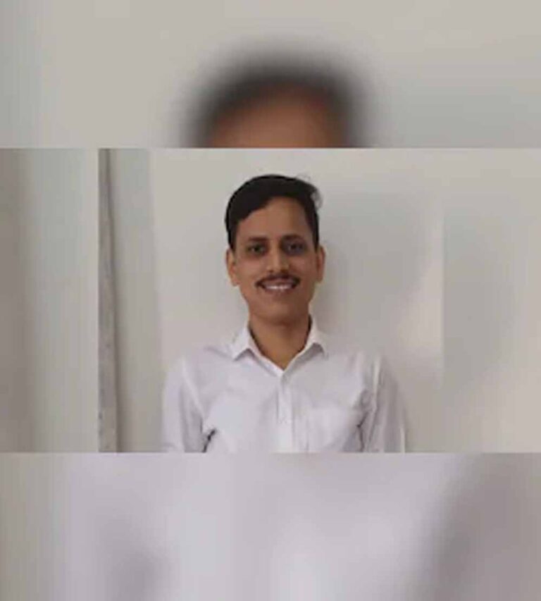 स्टेशन पर हत्या, 12 घंटे में गिरफ्तारी: CCTV, मोबाइल लोकेशन से ऐसे पहुंची पुलिस कातिल तक स्टेशन पर हत्या, 12 घंटे में गिरफ्तारी: CCTV, मोबाइल लोकेशन से ऐसे पहुंची पुलिस कातिल तक