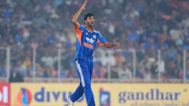 टी20 सीरीज से बाहर वॉशिंगटन सुंदर, न्यूजीलैंड दौरे पर भारत की मुश्किलें बढ़ीं