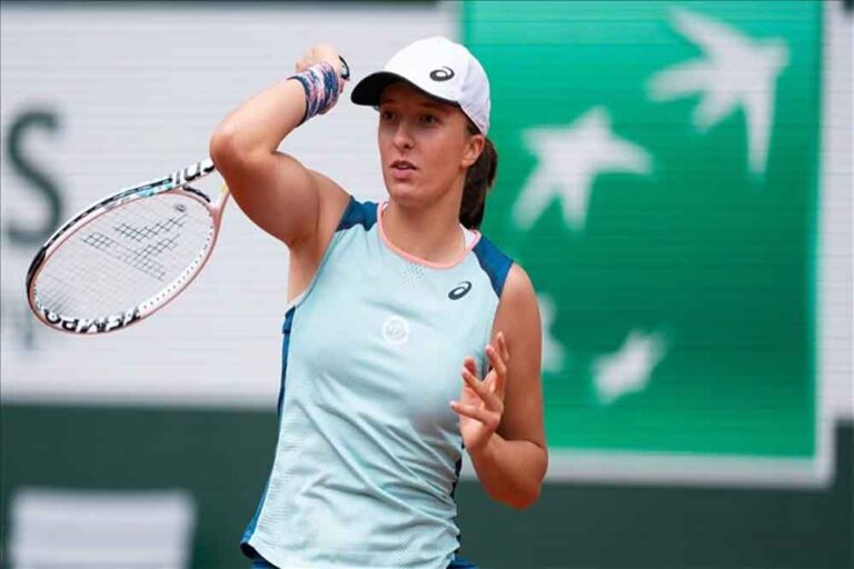 ऑस्ट्रेलिया ओपन: स्वियातेक ने रचा नया इतिहास, सेलेखमेतेवा ने बाडोसा को दिया बड़ा झटका