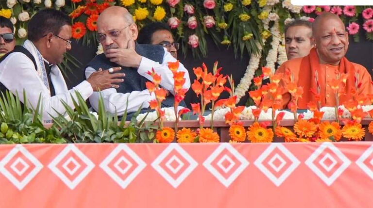 योगी कैबिनेट में बड़ा फेरबदल तय? अमित शाह ने दिग्गज नेताओं संग की मंथन बैठक