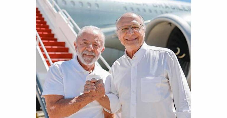 दिल्ली आगमन पर ब्राजील के राष्ट्रपति का स्वागत, एआई समिट में होंगे शामिल