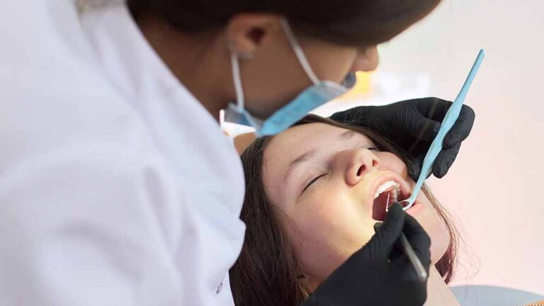 AIIMS भोपाल में ‘मैजिक नाइफ’ की मदद से डेंटल सर्जरी में क्रांतिकारी बदलाव