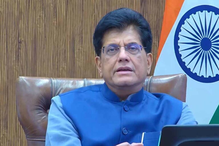 टेक्सटाइल एक्सपोर्टर्स के लिए राहत, US में हो सकता है शून्य टैरिफ—पीयूष गोयल का ऐलान टेक्सटाइल एक्सपोर्टर्स के लिए राहत, US में हो सकता है शून्य टैरिफ—पीयूष गोयल का ऐलान