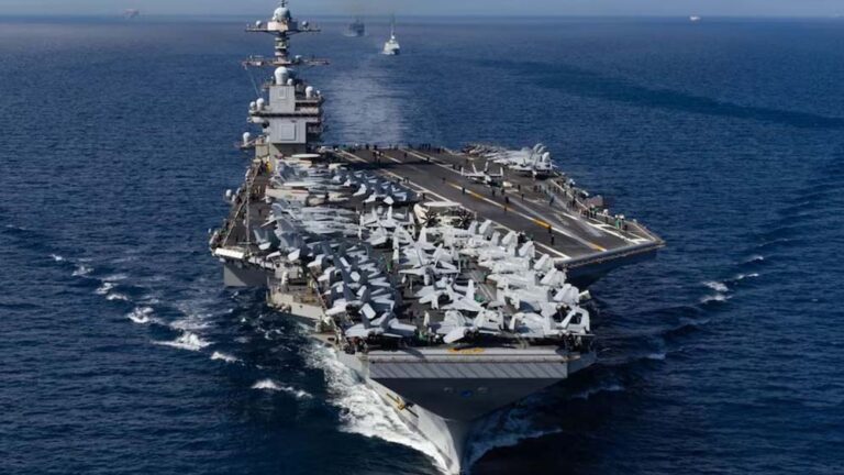 ट्रंप की कार्रवाई: ईरान के समीप भेजा गया ऑपरेशन मादुरो में शामिल सबसे बड़ा एयरक्राफ्ट कैरियर