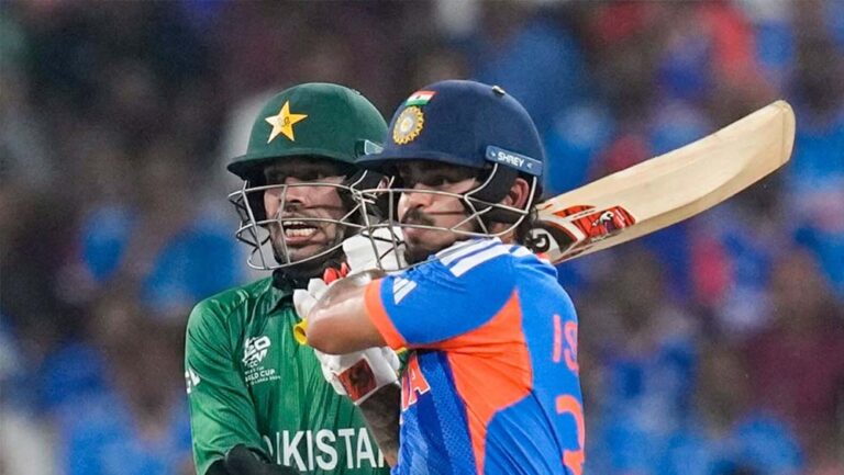 जब ईशान किशन छक्के बरसा रहे थे, पाकिस्तानी सर्च में क्या खोज रहे थे?