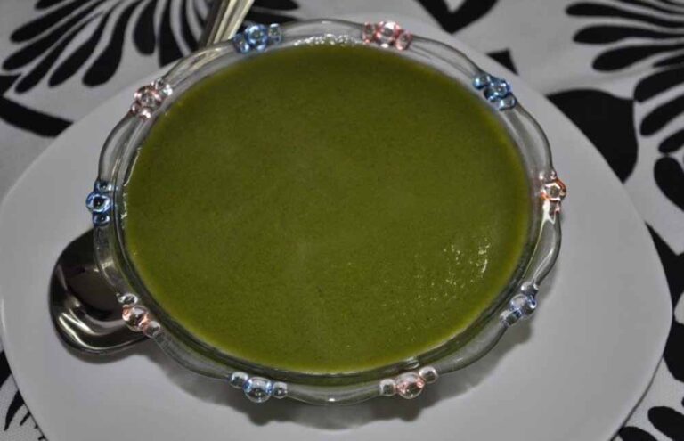 वजन घटाने का आसान नुस्खा: डाइट में शामिल करें ये खास सूप, तेजी से पिघलेगी जमी चर्बी