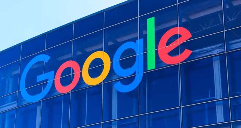 रिस्की ऐप्स पर बड़ी कार्रवाई: AI की मदद से Google ने बचाए करोड़ों यूजर्स रिस्की ऐप्स पर बड़ी कार्रवाई: AI की मदद से Google ने बचाए करोड़ों यूजर्स