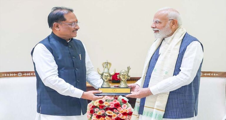 62 साल के हुए विष्णु देव साय, सीएम के जन्मदिन पर मंदिरों में हनुमान चालीसा का पाठ, पीएम मोदी ने दी शुभकामनाएं